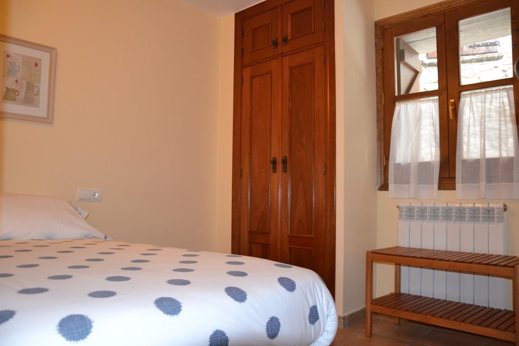 Casa Rural Borda Marianet Aramón Aramón Cerler Zimmer foto